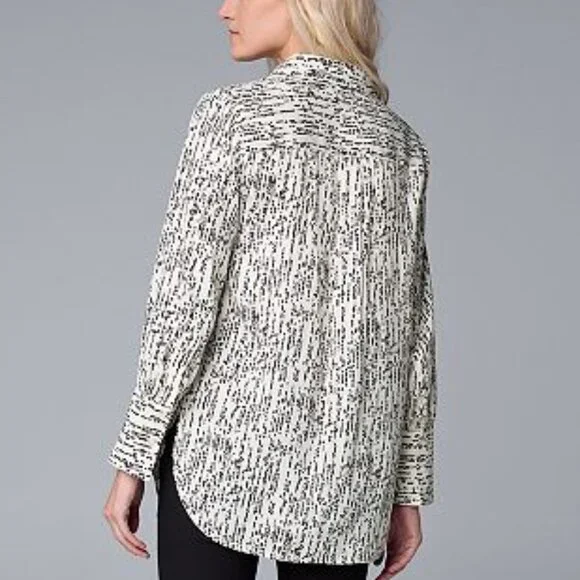 Simply Vera Blue Long Sleeve Button Down Tunic Blouse Size XL - Picture 2 of 10